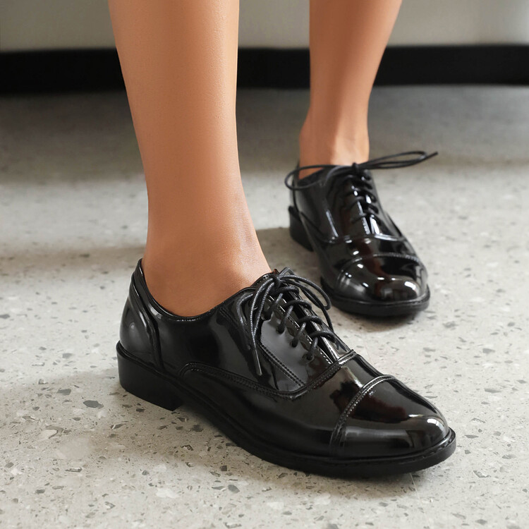 20220825611315046_750.jpg Fashion Flat Shoes with Cross Lace-Up and Low Square Heel