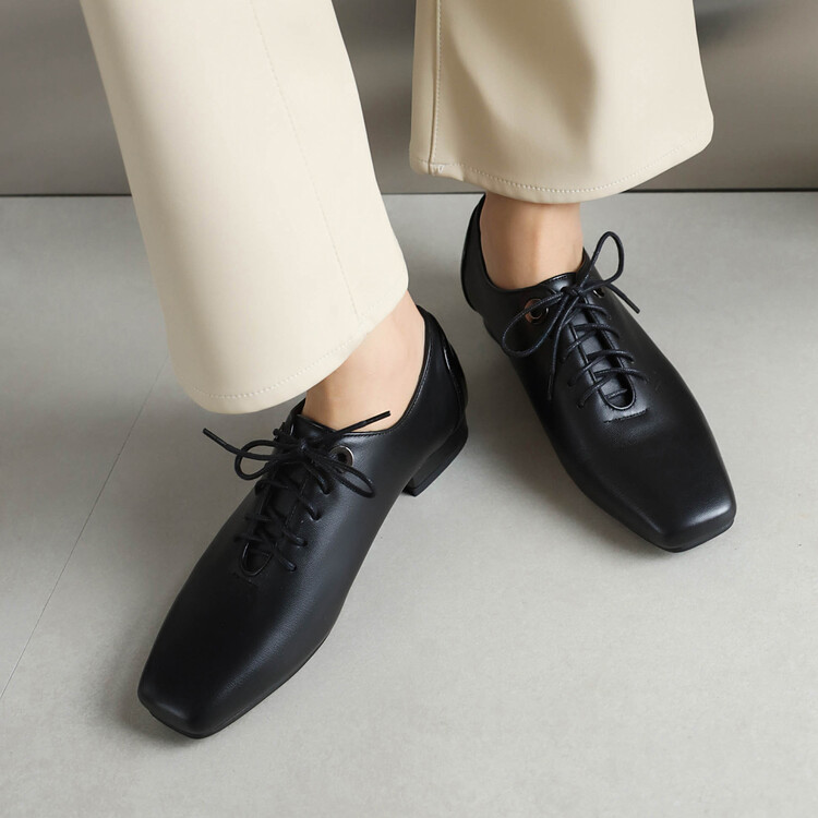 Hip Hop Square Toe Lace-Up Flat Shoes Low Heel