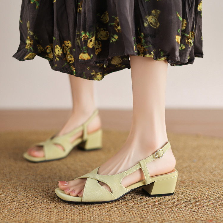 20250506571057042_750.jpg Minimalist Open Toe Chunky Heel Sandals for Women
